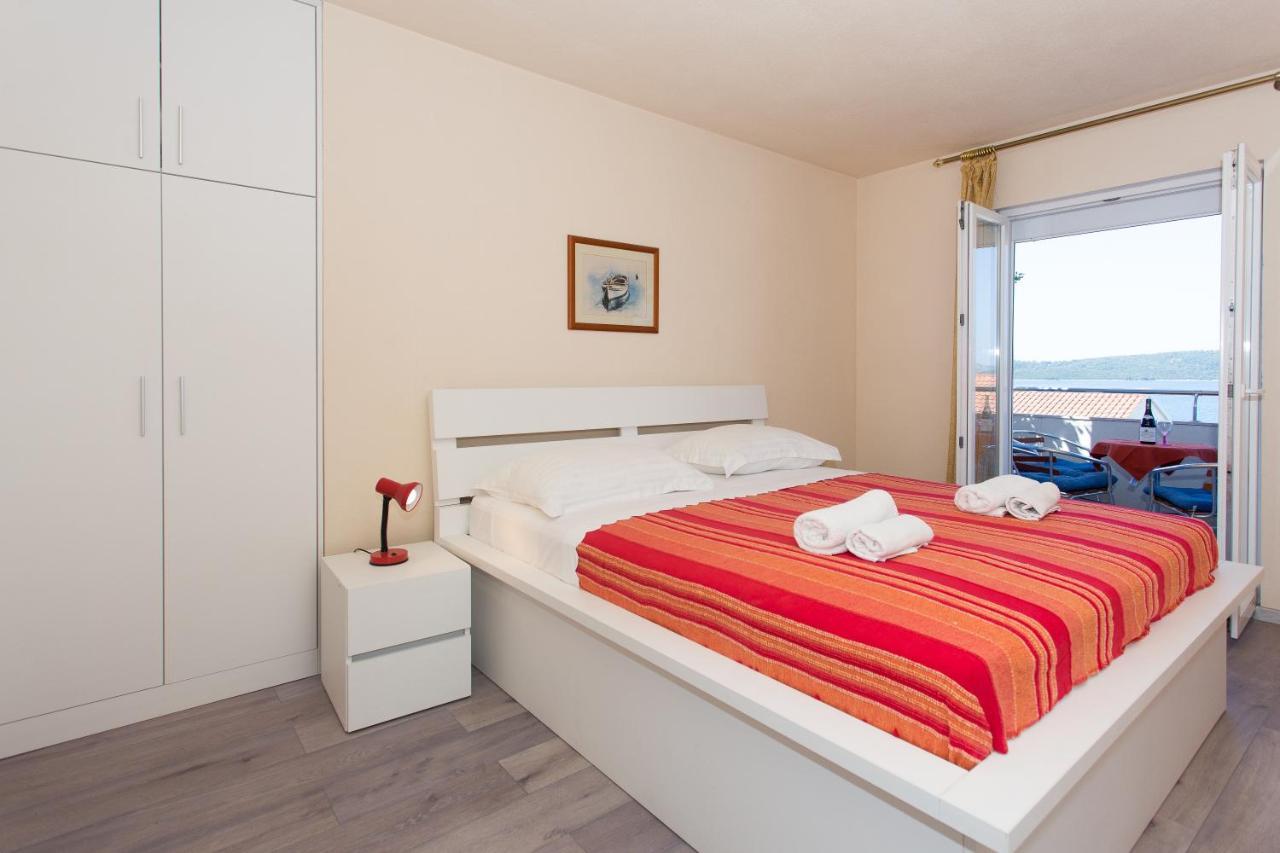 Apartment Gold Трогир Экстерьер фото