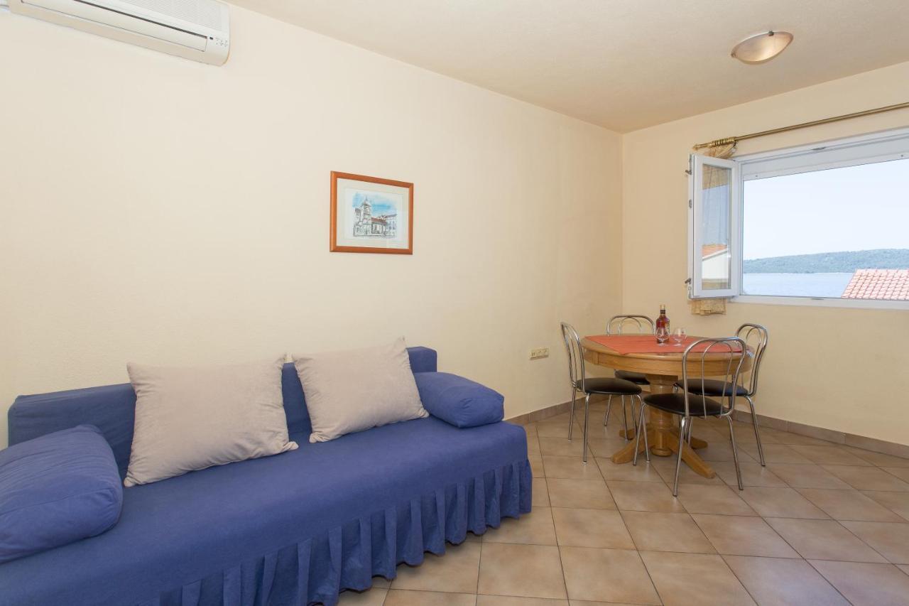 Apartment Gold Трогир Экстерьер фото